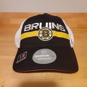 Reebok Center Ice Collection Boston Bruins Mesh Back Hat